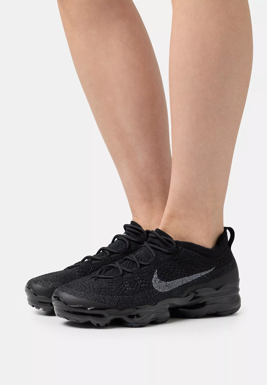 Фото № 1 с приближением к товару «‎AIR VAPORMAX 2023»