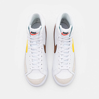 Фото № 4 с приближением к товару «‎Nike Blazer 77 »