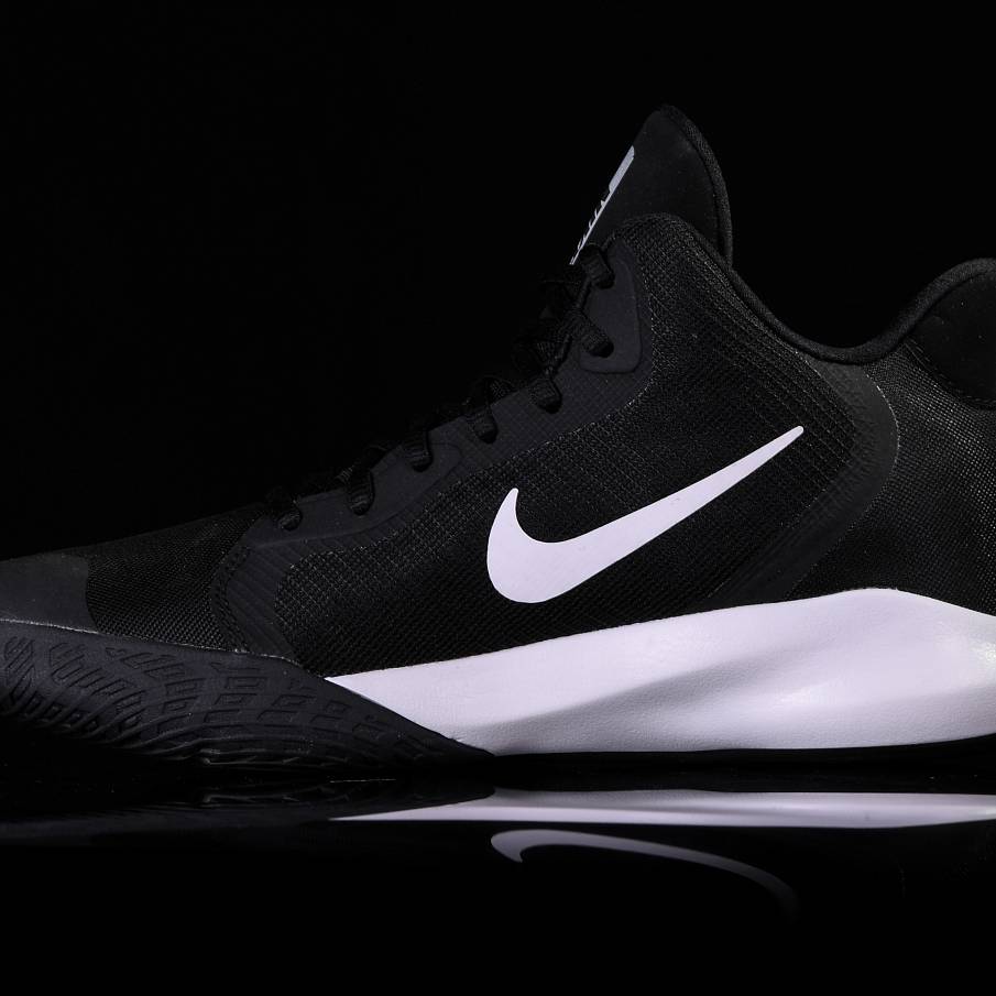 Фото № 2 с приближением к товару «‎Nike Air Precision Iii Oreo »