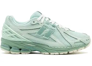 New Balance 1906R