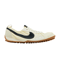 Фото № 1 с приближением к товару «‎Jacquemus x Nike Women's Moon Shoe SP Alabaster»