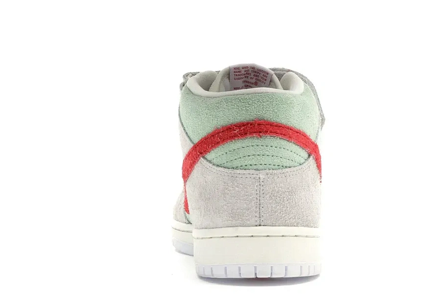 Фото № 4 с приближением к товару «‎Nike SB Dunk Mid White Widow»