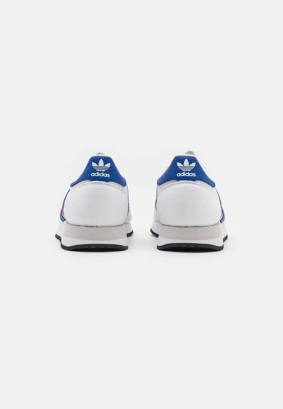 Фото № 3 с приближением к товару «‎Adidas Usa 84 »