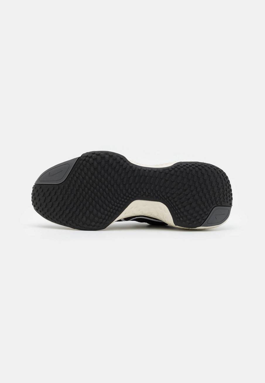 Фото № 5 с приближением к товару «‎Nike Zoomx Invincible Run»