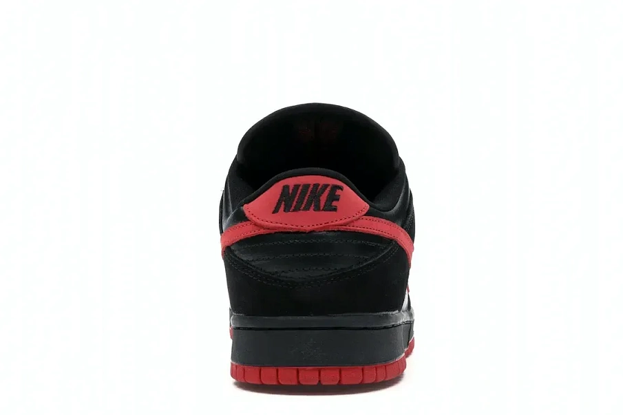 Фото № 4 с приближением к товару «‎Nike SB Dunk Low Vamps»