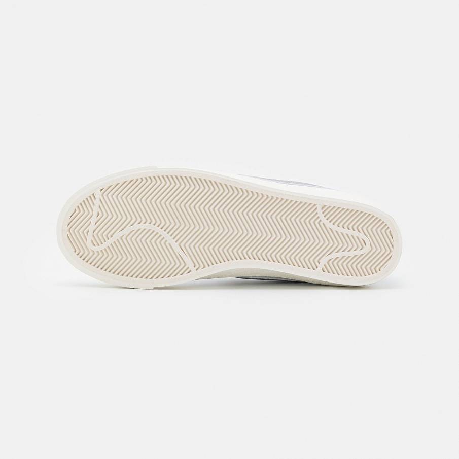 Фото № 5 с приближением к товару «‎Nike W Blazer 77 Ess »