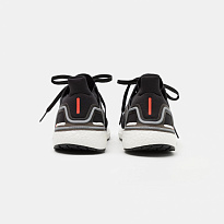 Фото № 3 с приближением к товару «‎Adidas Ultraboost 20 Dna»