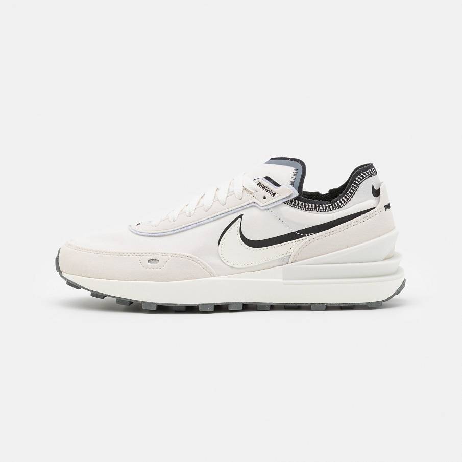 Фото № 1 с приближением к товару «‎Nike Waffle One SE»