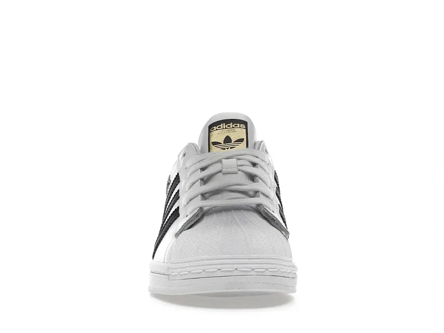 Фото № 2 с приближением к товару «‎adidas Superstar Black Floral »