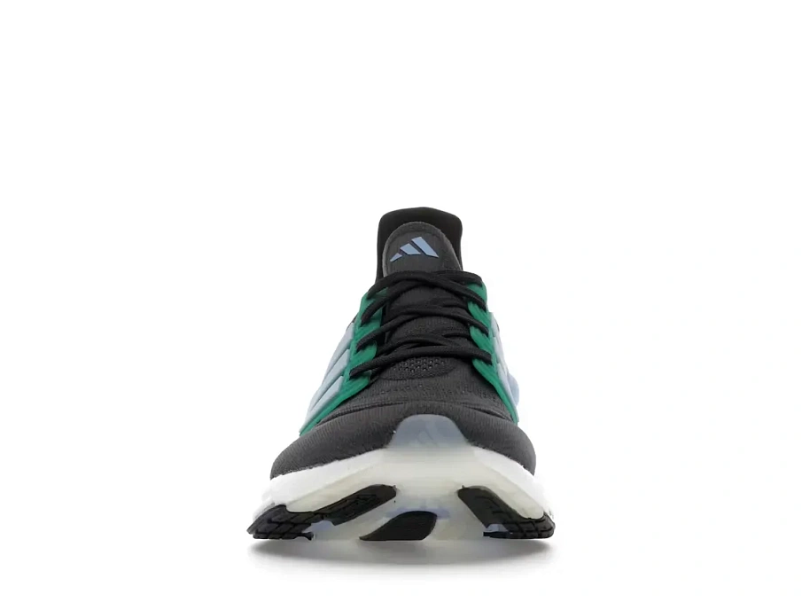 Фото № 2 с приближением к товару «‎adidas Ultra Boost Light»