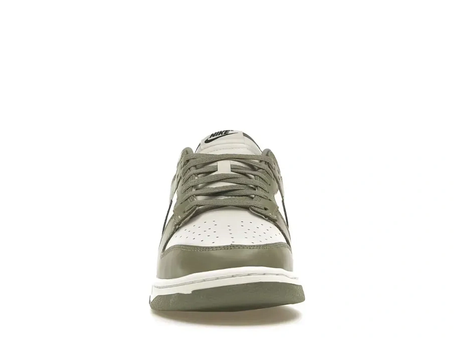 Фото № 2 с приближением к товару «‎Nike Dunk Low»