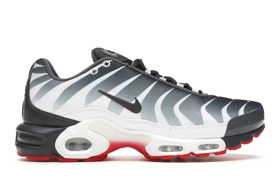 Фото № 1 с приближением к товару «‎Nike Air Max Plus Before the Bite»