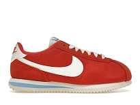 Фото № 1 с приближением к товару «‎Nike Cortez»