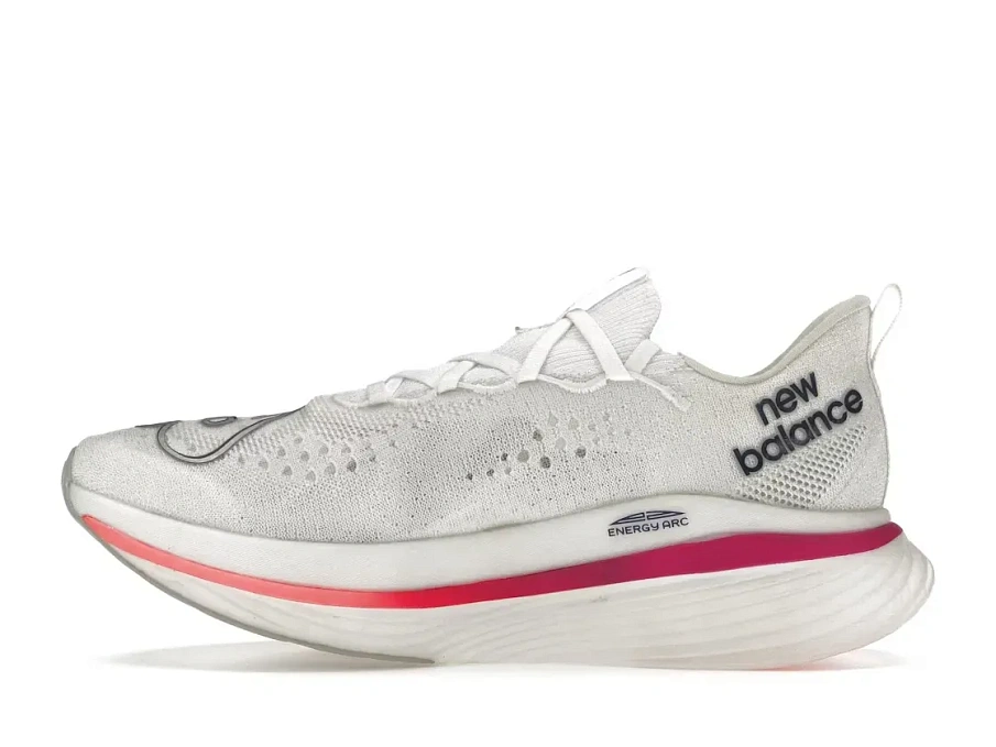 Фото № 3 с приближением к товару «‎New Balance FuelCell SC Elite V3»