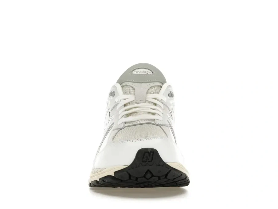 Фото № 2 с приближением к товару «‎New Balance 2002R»