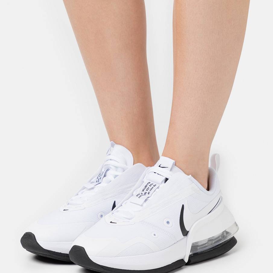 Фото № 1 с приближением к товару «‎Nike Air Max UP »