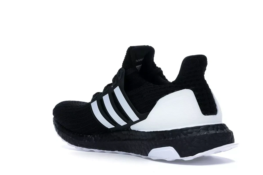 Фото № 2 с приближением к товару «‎adidas Ultra Boost 4.0 Orca»