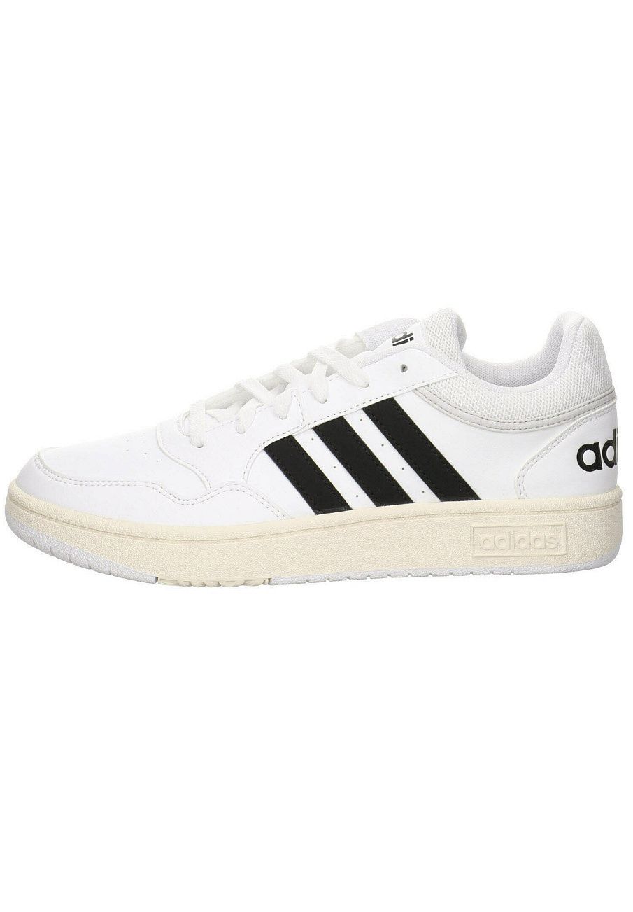 Фото № 1 с приближением к товару «‎Adidas Hoops »