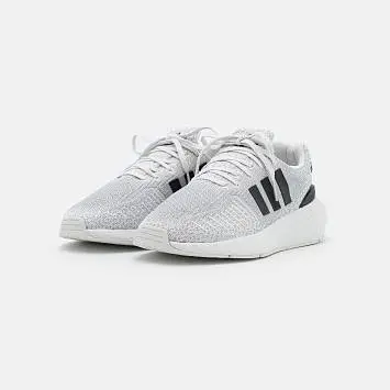 Adidas Swift 22  - 3
