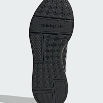 Фото № 5 с приближением к товару «‎Adidas »