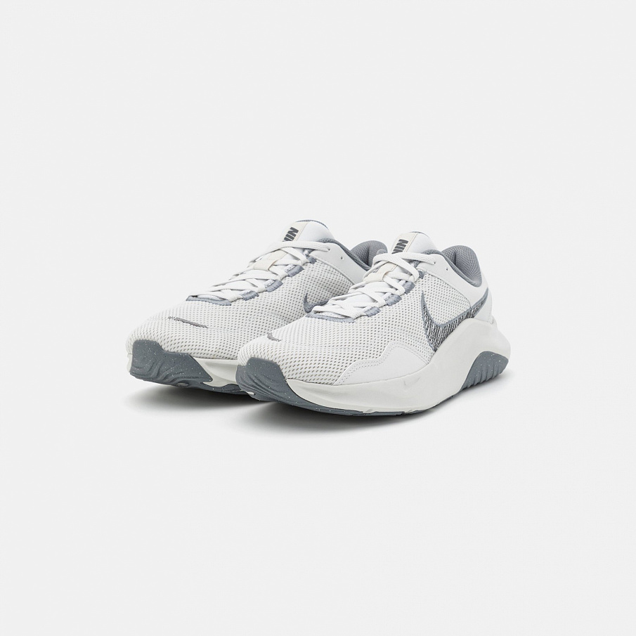 Фото № 2 с приближением к товару «‎Nike Legend Essential 3 NN»