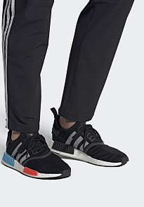 Фото № 1 с приближением к товару «‎Adidas Nmd_r1 »