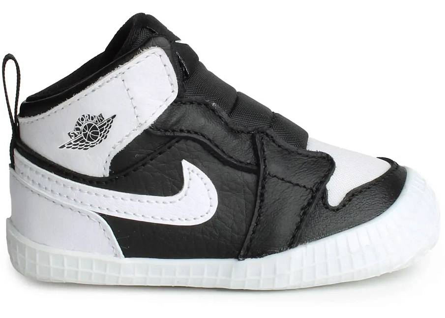 Фото № 1 с приближением к товару «‎Jordan 1 Crib Bootie»