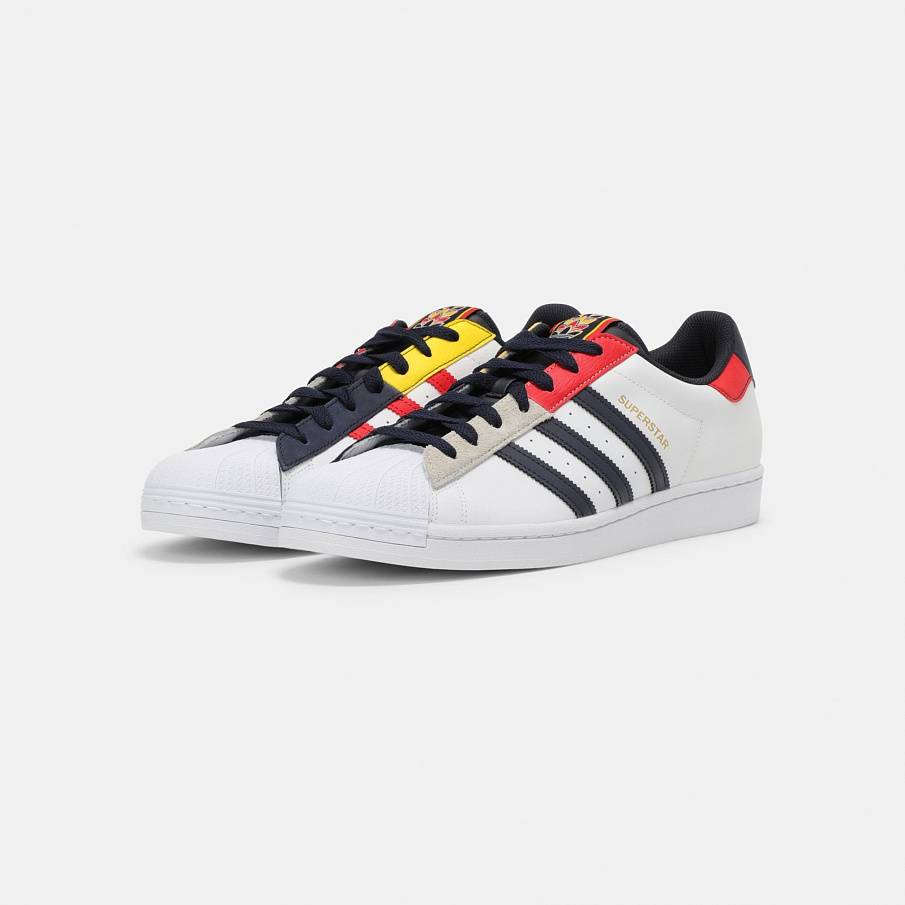 Фото № 2 с приближением к товару «‎Adidas Superstar »