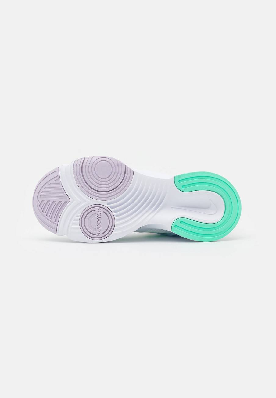 Фото № 5 с приближением к товару «‎Кроссовки Nike SPN1241A10W-A11»