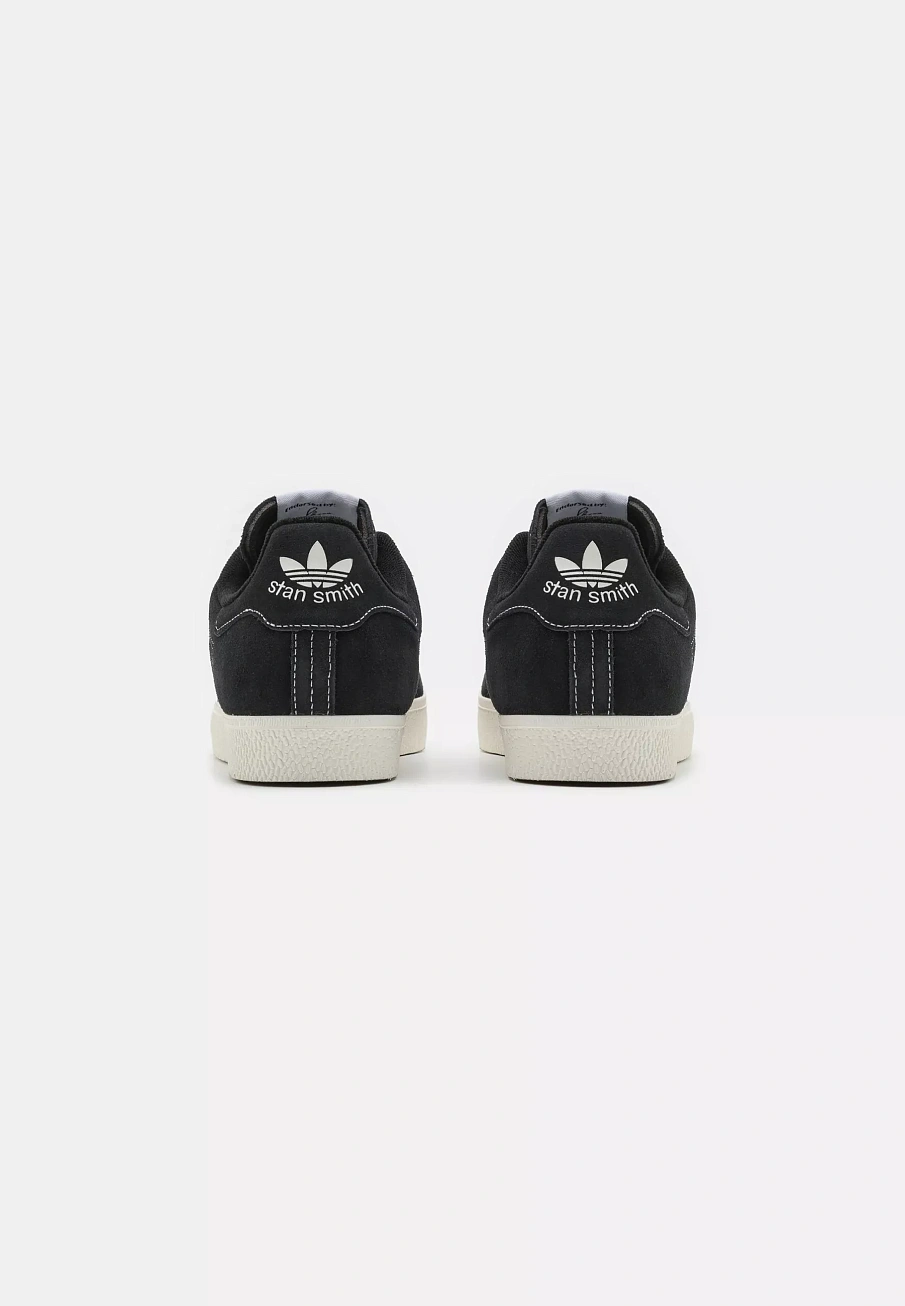 Фото № 2 с приближением к товару «‎STAN SMITH UNISEX»