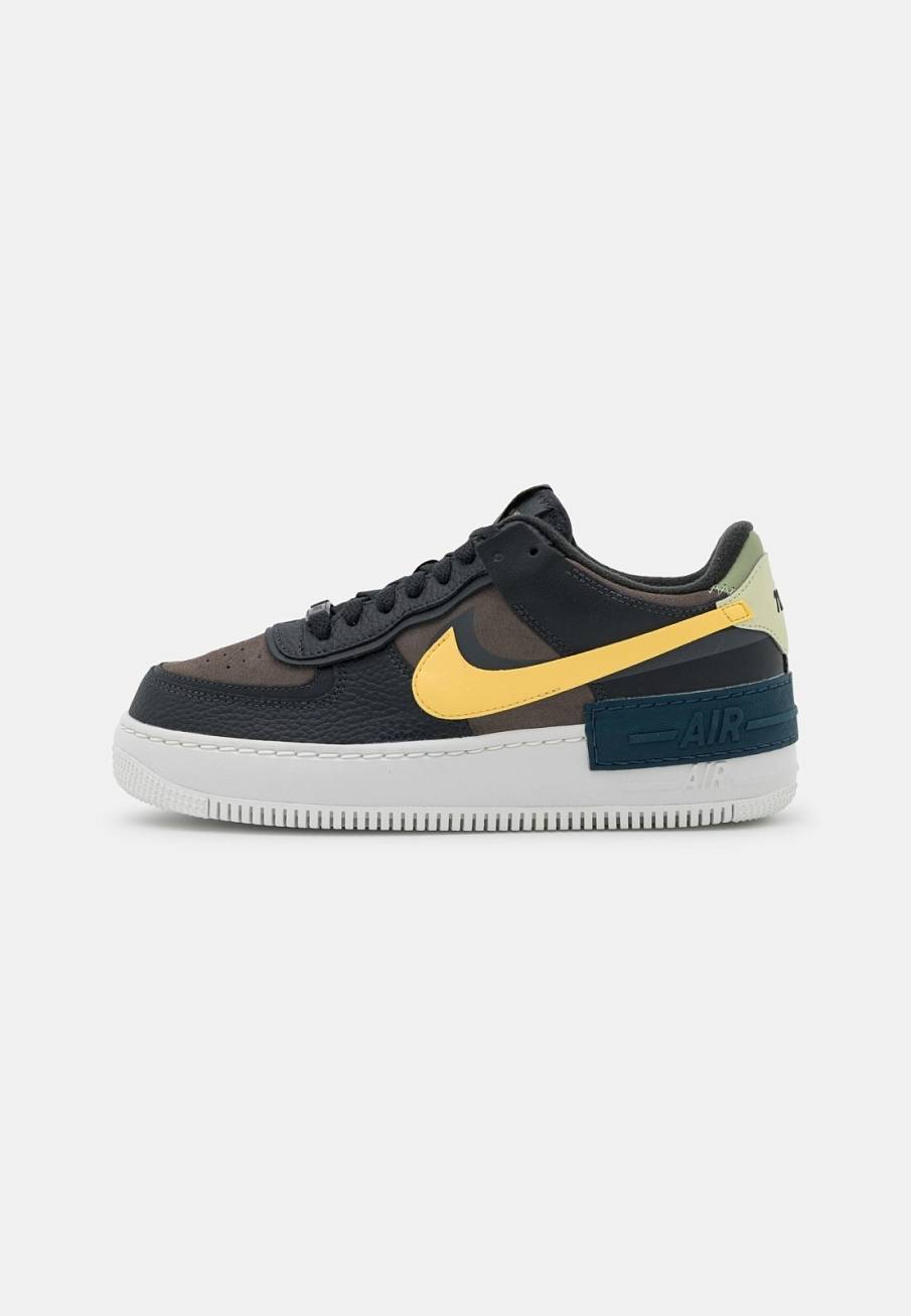 Фото № 1 с приближением к товару «‎Nike Air Force 1 Shadow »