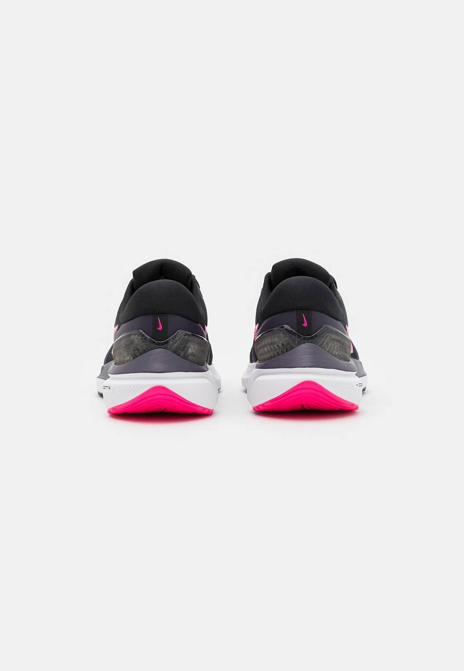 Фото № 2 с приближением к товару «‎Nike Air Zoom Vomero»