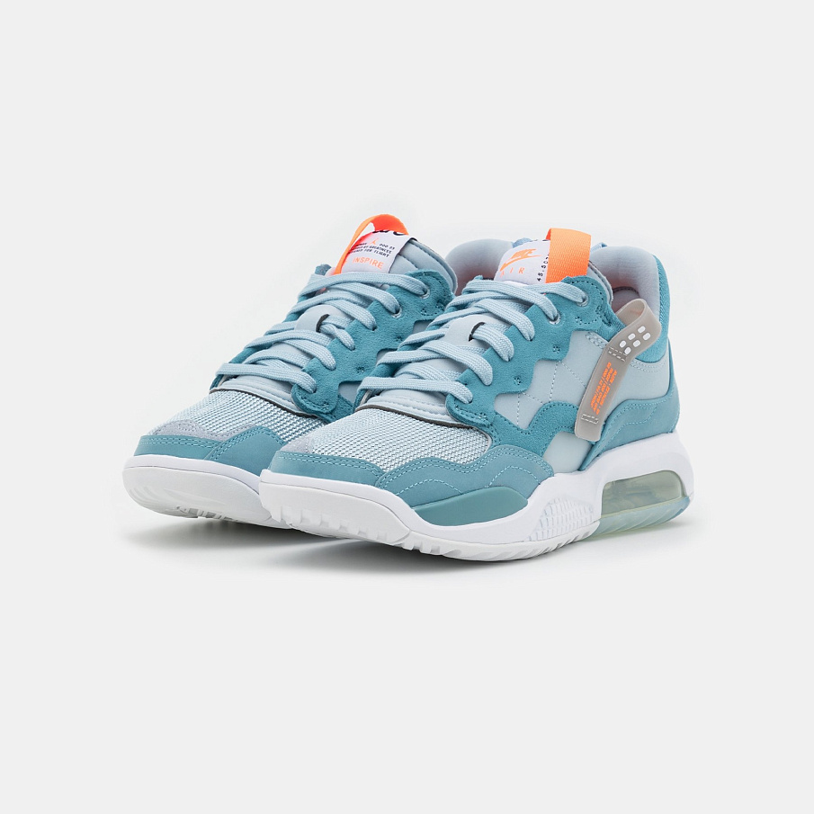 Фото № 4 с приближением к товару «‎Jordan Ma2 »