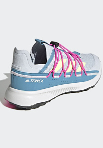Фото № 3 с приближением к товару «‎Adidas Terrex »