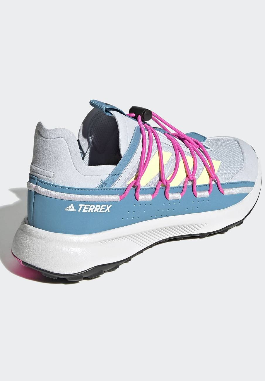 Фото № 3 с приближением к товару «‎Adidas Terrex »