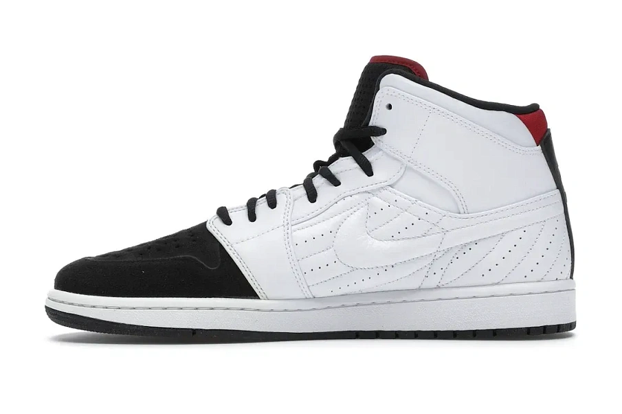 Фото № 3 с приближением к товару «‎Jordan 1 Retro 99 Black Toe»