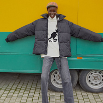 Фото № 1 с приближением к товару «‎Nike Dunk Next Nature »