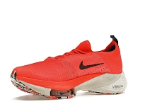 Фото № 3 с приближением к товару «‎Nike Air Zoom Tempo Next% Flyknit Bright Crimson»