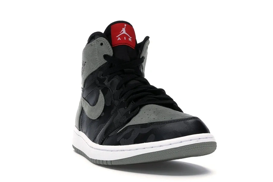 Фото № 3 с приближением к товару «‎Jordan 1 Retro High Camo 3M Shadow»