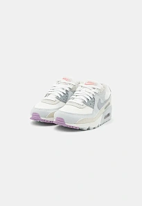 Фото № 4 с приближением к товару «‎AIR MAX 90»