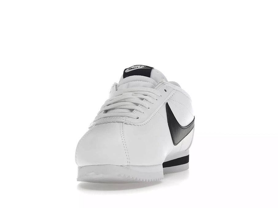 Фото № 6 с приближением к товару «‎Nike Classic Cortez White Black »
