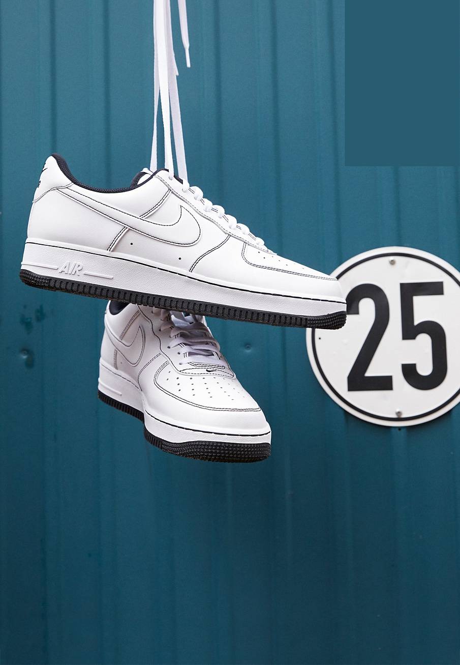 Фото № 3 с приближением к товару «‎Nike Air Force 1 Stitch »