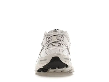 Nike Zoom Vomero 5 - 2