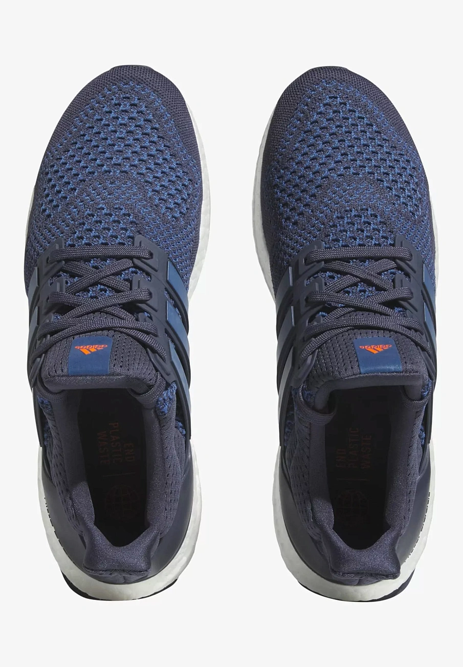 Фото № 4 с приближением к товару «‎ULTRABOOST 1.0»