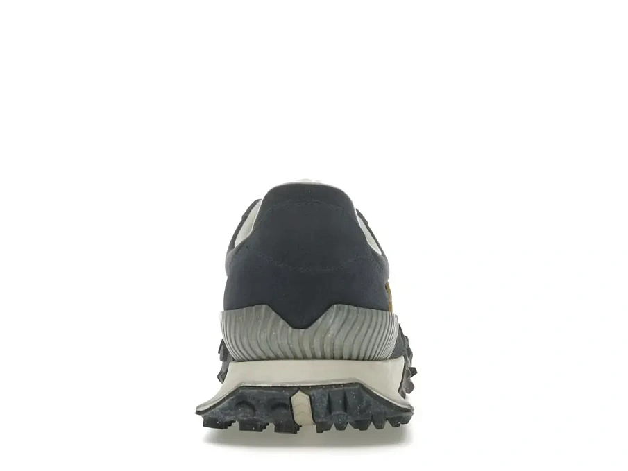 Фото № 4 с приближением к товару «‎New Balance XC-72»