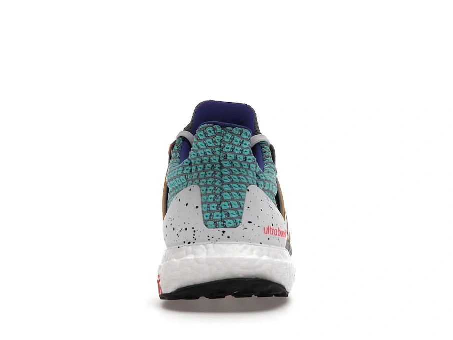 Фото № 4 с приближением к товару «‎adidas Ultra Boost 5.0 DNA Grey Sonic Ink»