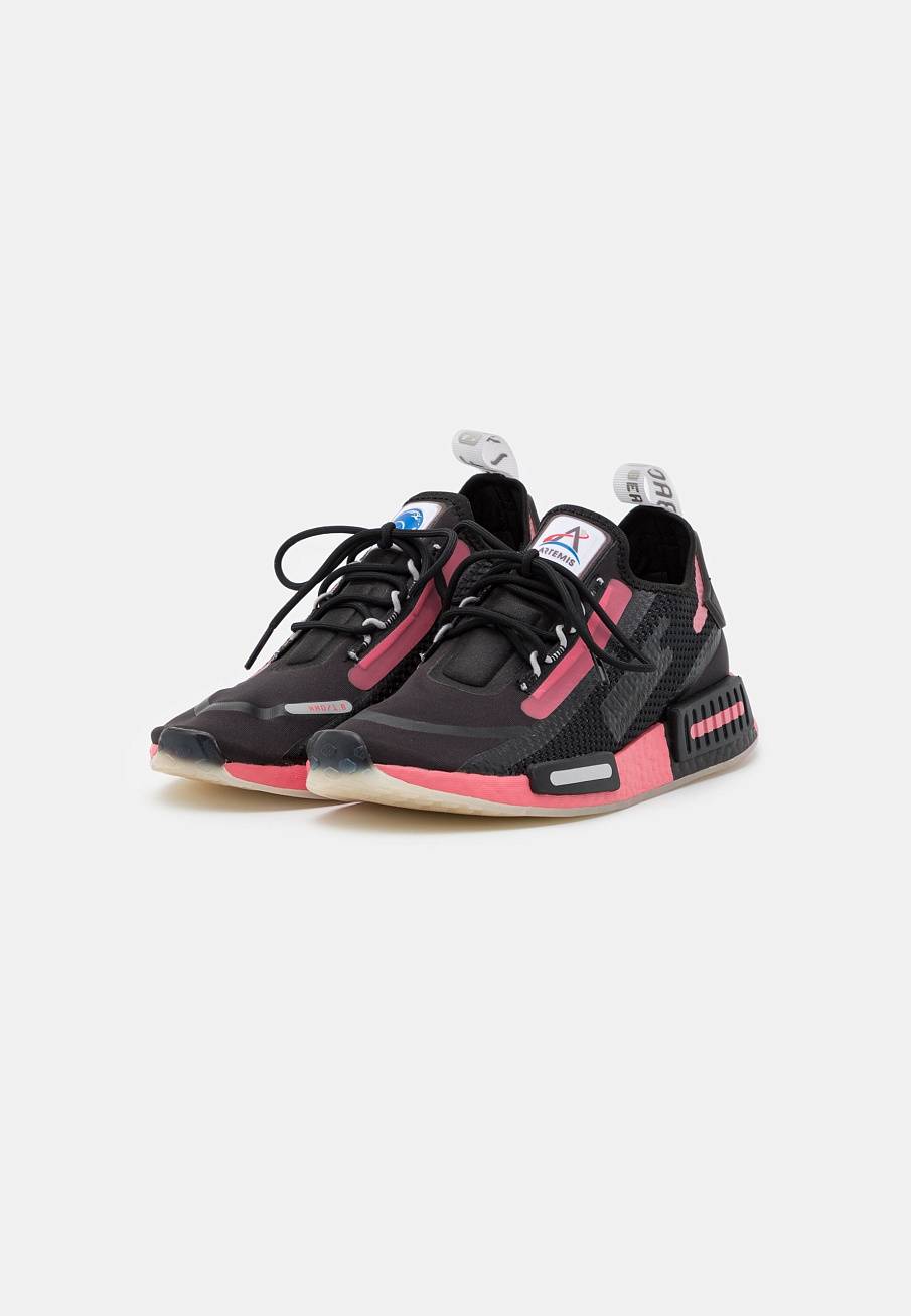 Фото № 3 с приближением к товару «‎Adidas Nmd_r1 Speedlines Boost Shoes »