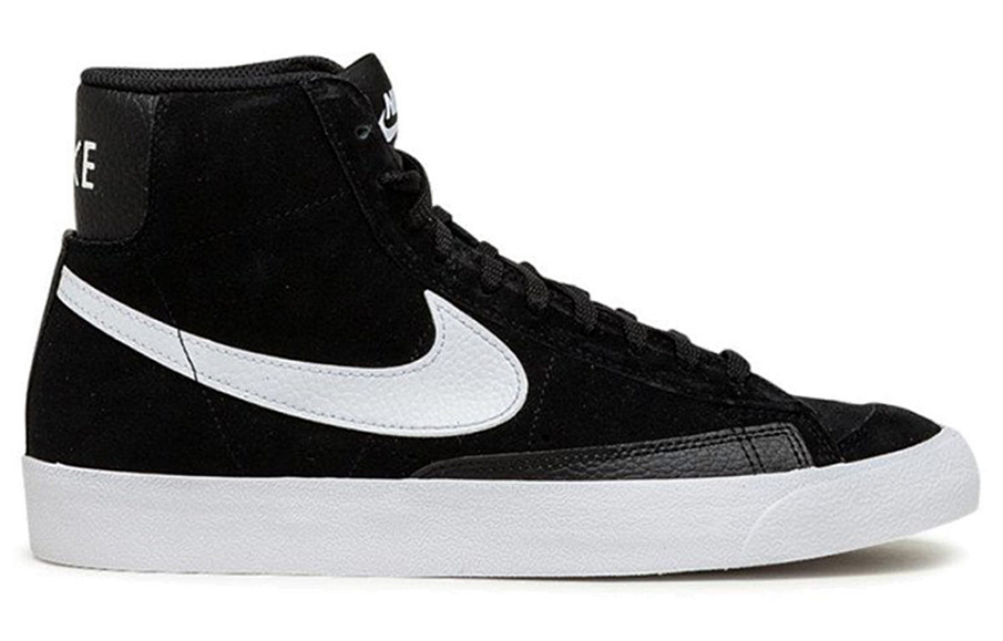 Фото № 2 с приближением к товару «‎Nike WMNS Blazer Mid '77 BlackWhite»