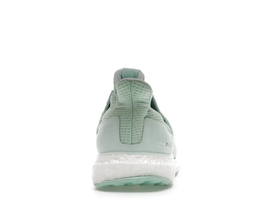 Фото № 4 с приближением к товару «‎adidas Ultra Boost 1.0 Naked Waves Pack»