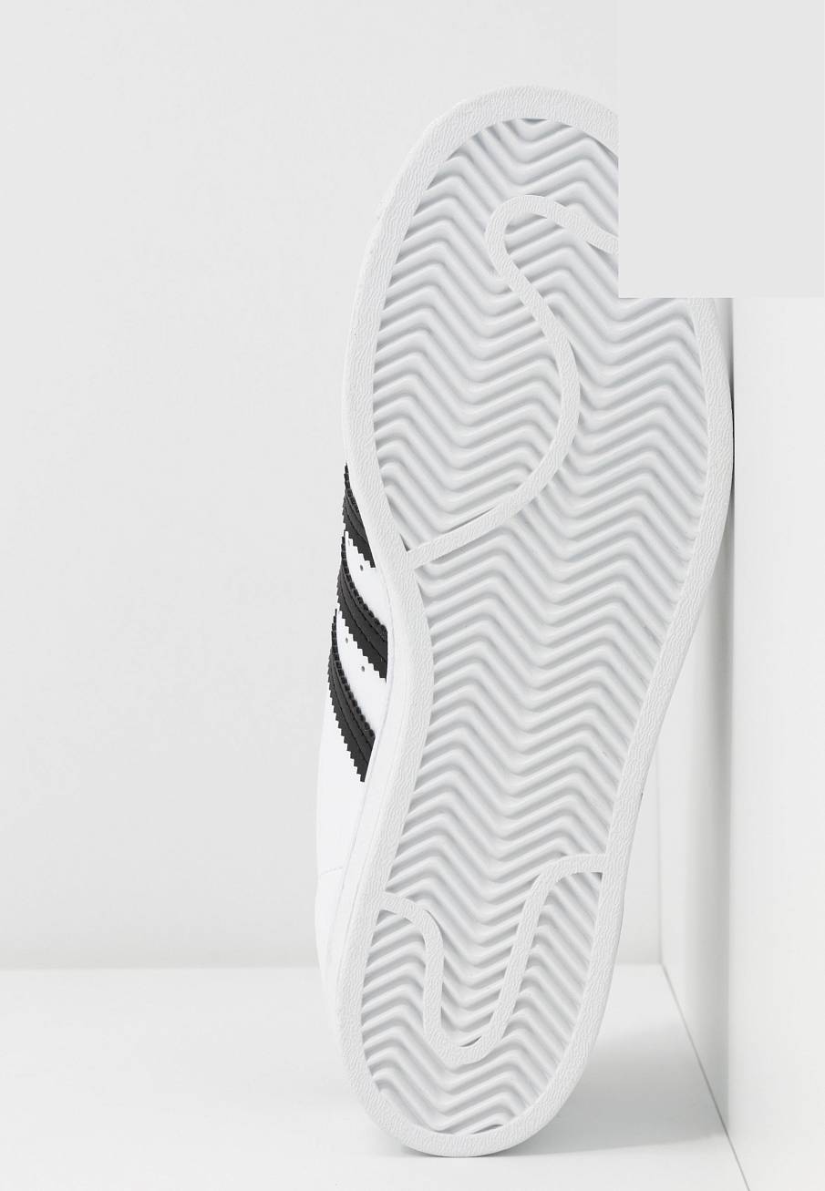 Фото № 5 с приближением к товару «‎Adidas Superstar »